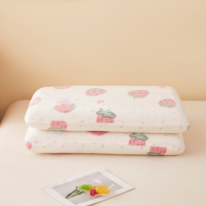 91家纺网 家纺一手货源 找家纺 翎盈家纺 2025新款牛奶绒深睡枕专用枕套面包记忆枕枕头套 奶油草莓