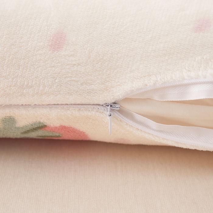 91家纺网 家纺一手货源 找家纺 翎盈家纺 2025新款牛奶绒深睡枕专用枕套面包记忆枕枕头套 奶油草莓