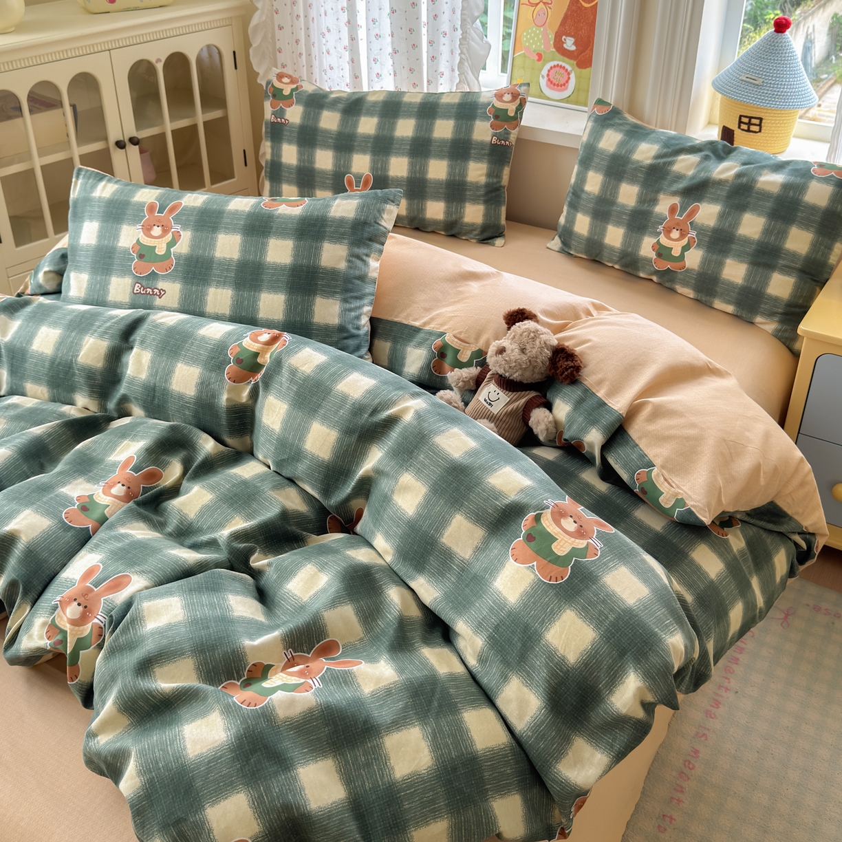 91家纺网 家纺一手货源 找家纺 清雅福 2026春夏新品全棉13070萌趣系列四件套 俏皮兔-绿格