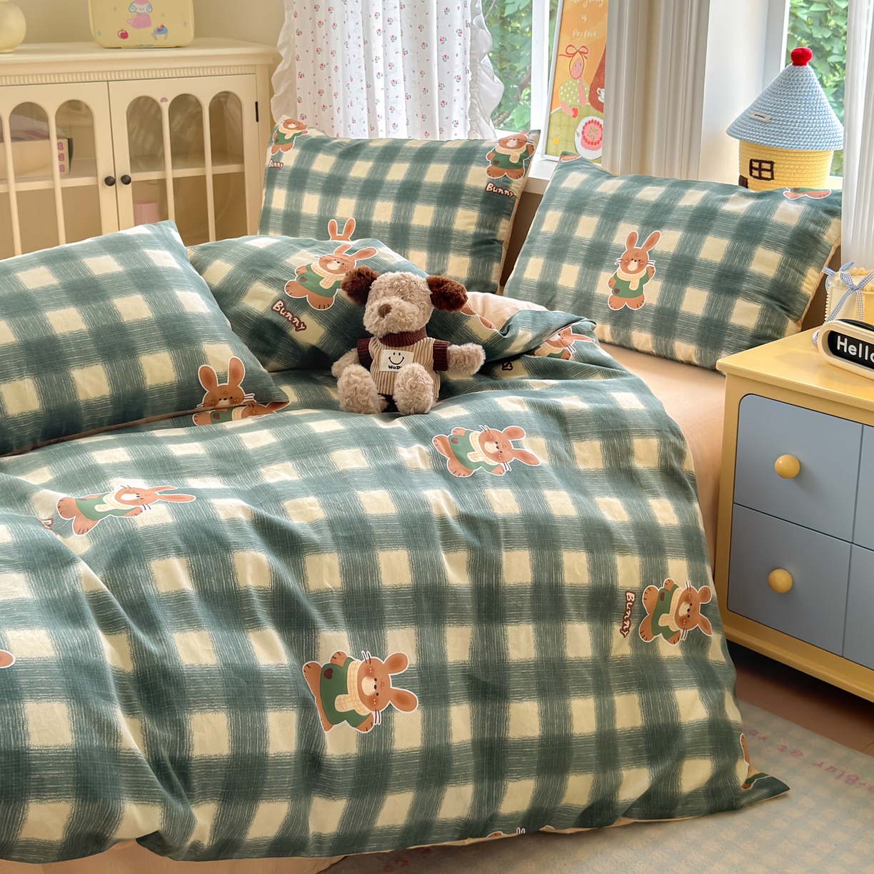 91家纺网 家纺一手货源 找家纺 清雅福 2026春夏新品全棉13070萌趣系列四件套 俏皮兔-绿格