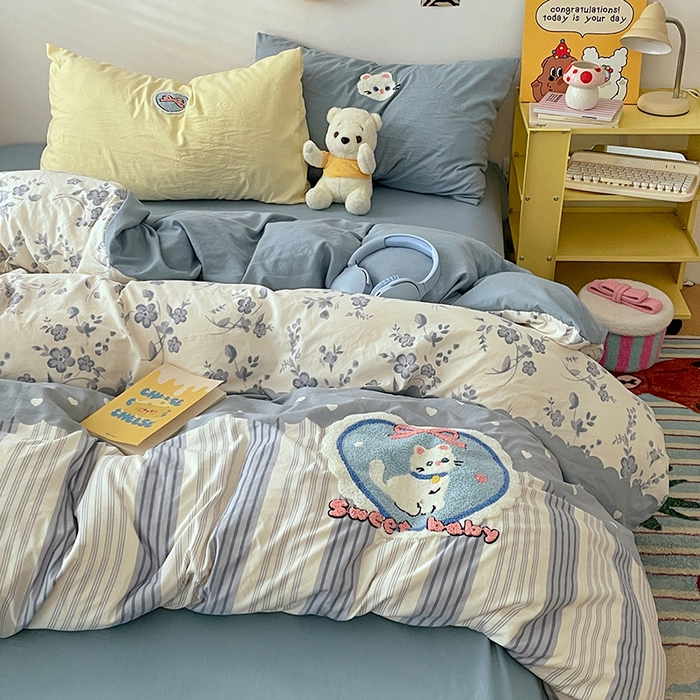 91家纺网 家纺一手货源 找家纺 彩韵家纺 2025新款水洗棉毛巾绣可爱猫咪系列 猫咪宝贝