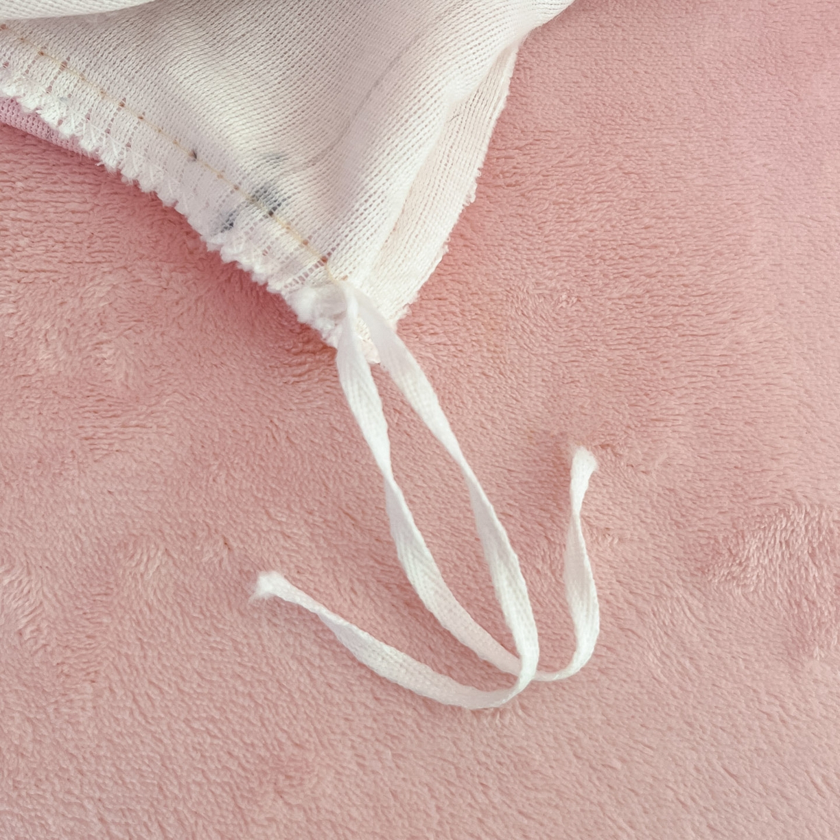 91家纺网 家纺一手货源 找家纺 梦洋家纺 2025新款软fufu加厚保暖可爱系牛奶绒宿舍床套件系列 绒绒小狗-粉