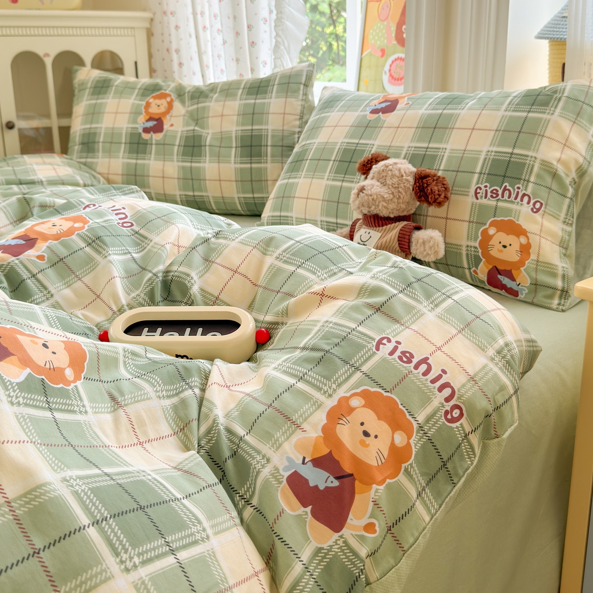 91家纺网 家纺一手货源 找家纺 清雅福 2026春夏新品全棉13070萌趣系列四件套 森林日记-绿格