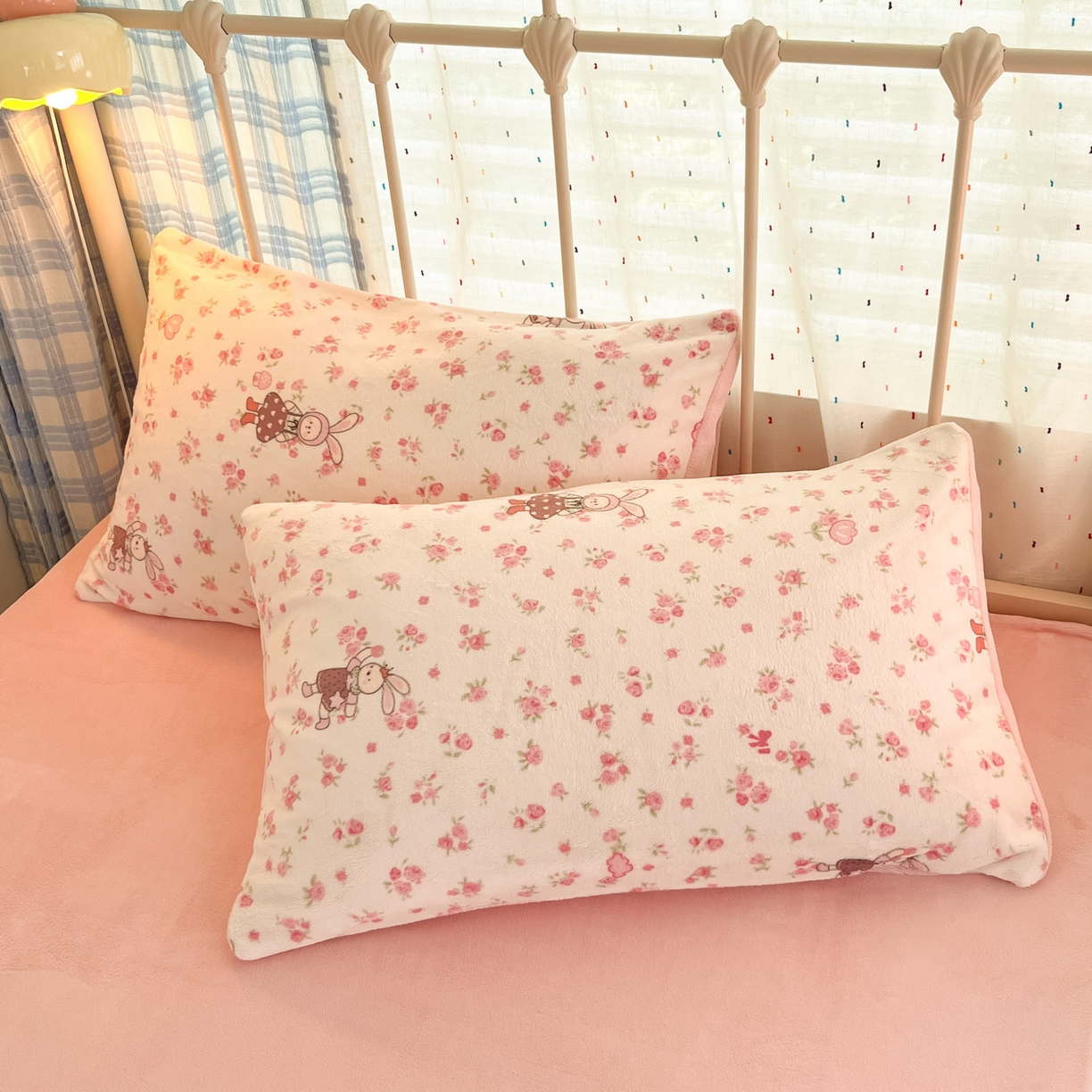 91家纺网 家纺一手货源 找家纺 梦洋家纺 2025新款软fufu加厚保暖可爱系牛奶绒宿舍床套件系列 小兔舞