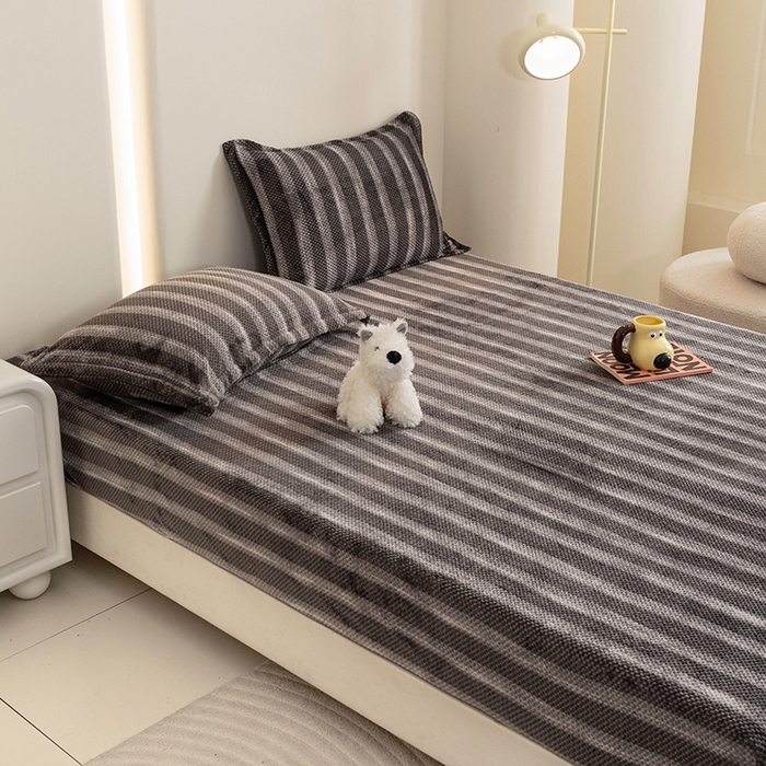 91家纺网 家纺一手货源 找家纺 倾慕家纺 2026新款立体菠萝格印花保暖床笠 个性灰