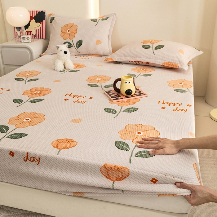 91家纺网 家纺一手货源 找家纺 倾慕家纺 2026新款立体菠萝格印花保暖床笠 黄小花