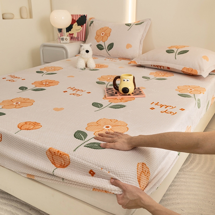 91家纺网 家纺一手货源 找家纺 倾慕家纺 2026新款立体菠萝格印花保暖床笠 黄小花