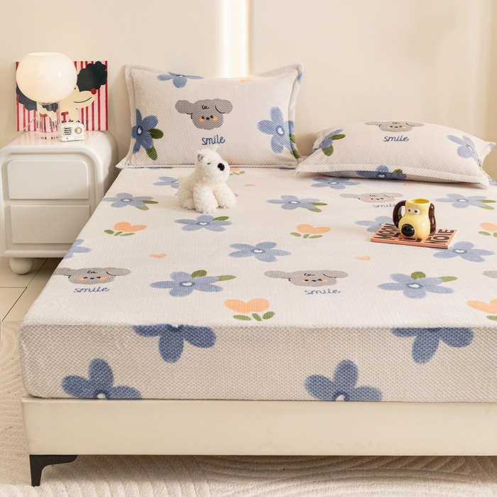 91家纺网 家纺一手货源 找家纺 倾慕家纺 2026新款立体菠萝格印花保暖床笠 考拉狗