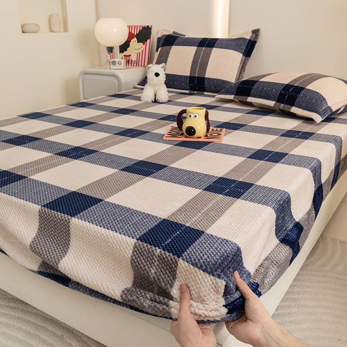 91家纺网 家纺一手货源 找家纺 倾慕家纺 2026新款立体菠萝格印花保暖床笠 罗马格