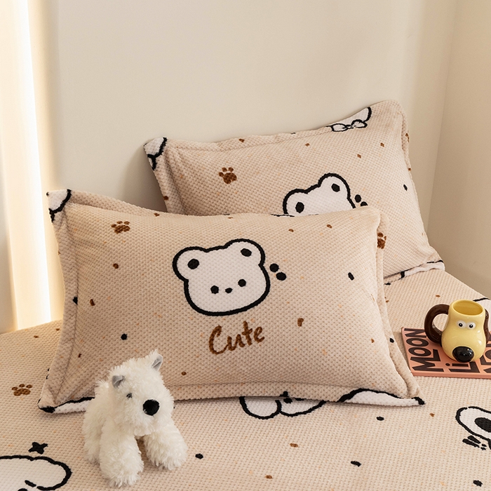 91家纺网 家纺一手货源 找家纺 倾慕家纺 2026新款立体菠萝格印花保暖床笠 米粒乐园