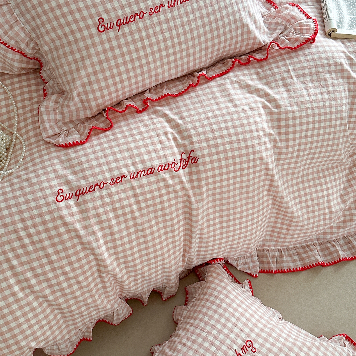 91家纺网 家纺一手货源 找家纺 琳可家居 2025新款全棉色织水洗棉刺绣款四件套-甜心系列 甜心-粉