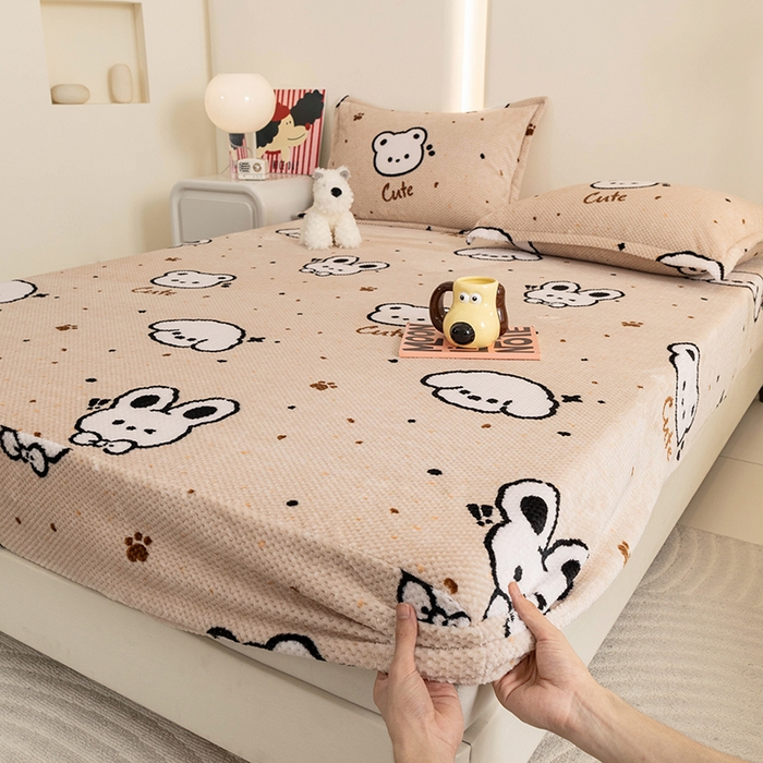 91家纺网 家纺一手货源 找家纺 倾慕家纺 2026新款立体菠萝格印花保暖床笠 米粒乐园