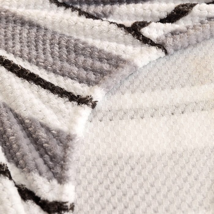 91家纺网 家纺一手货源 找家纺 倾慕家纺 2026新款立体菠萝格印花保暖床笠 挪威灰