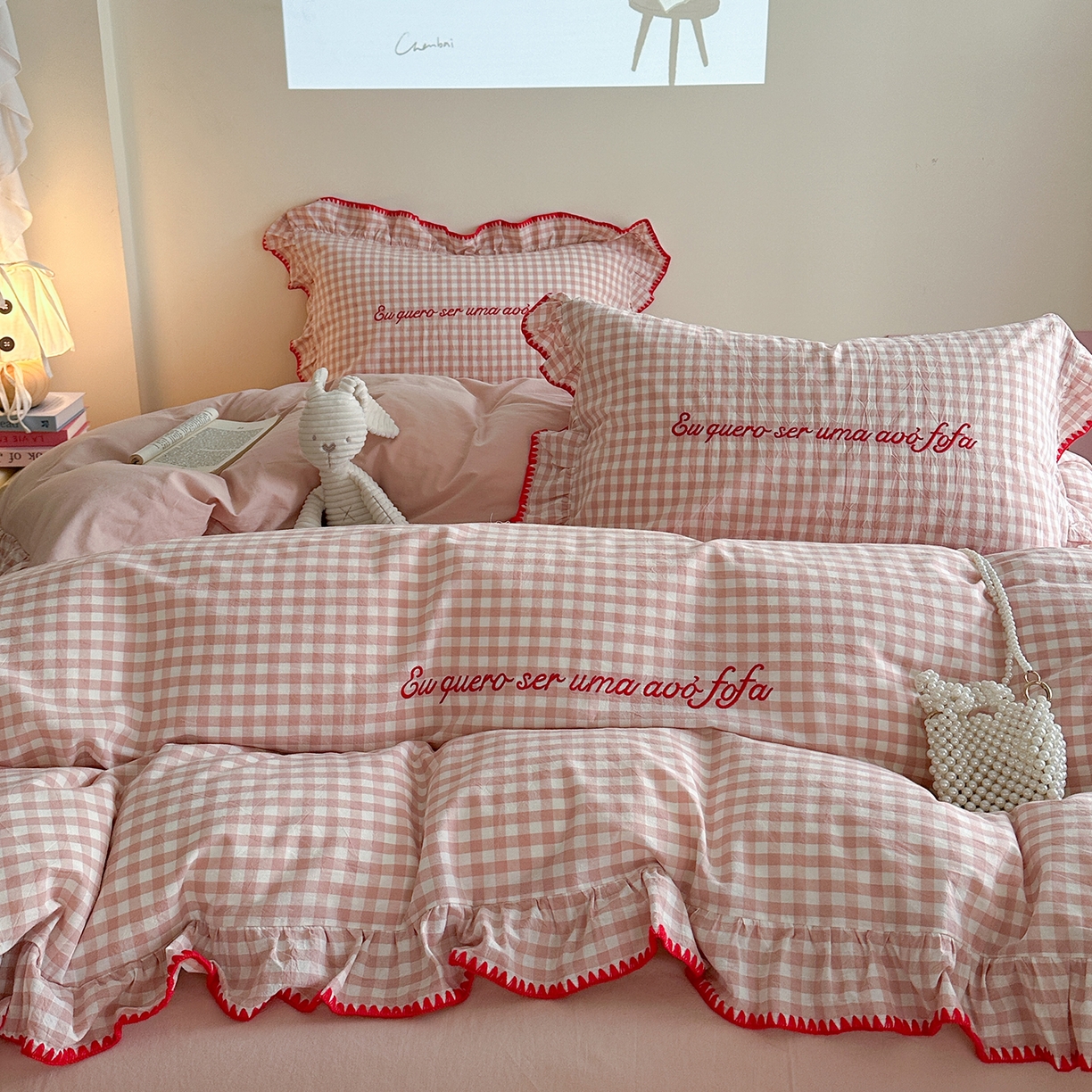 91家纺网 家纺一手货源 找家纺 琳可家居 2025新款全棉色织水洗棉刺绣款四件套-甜心系列 甜心-粉