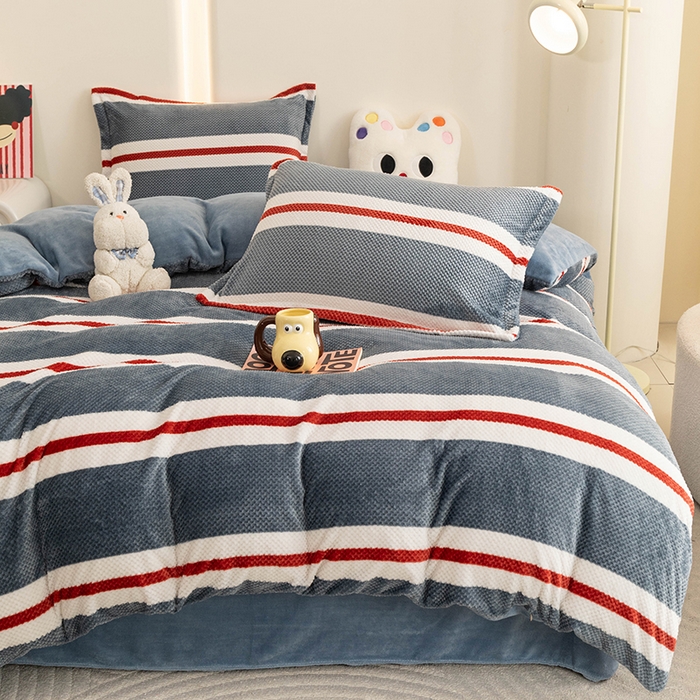 91家纺网 家纺一手货源 找家纺 倾慕家纺 2026新款立体菠萝格印花保暖单被套 英伦横条