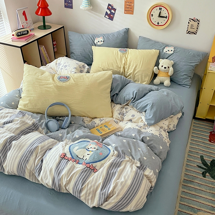 91家纺网 家纺一手货源 找家纺 卡迪熊家纺 2025新款水洗棉毛巾绣可爱猫咪系列 猫咪宝贝