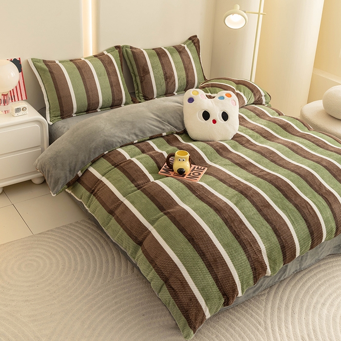 91家纺网 家纺一手货源 找家纺 倾慕家纺 2026新款立体菠萝格印花保暖单被套 自由绿