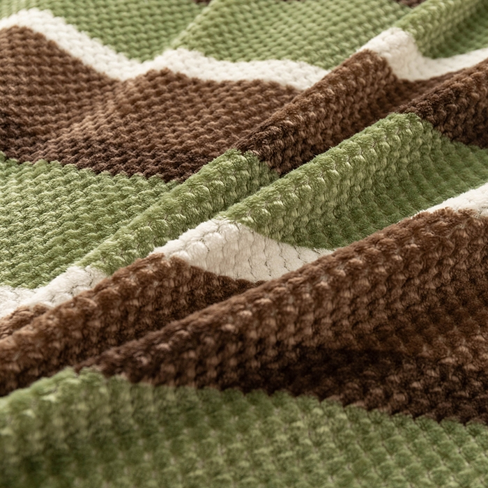 91家纺网 家纺一手货源 找家纺 倾慕家纺 2026新款立体菠萝格印花保暖单被套 自由绿