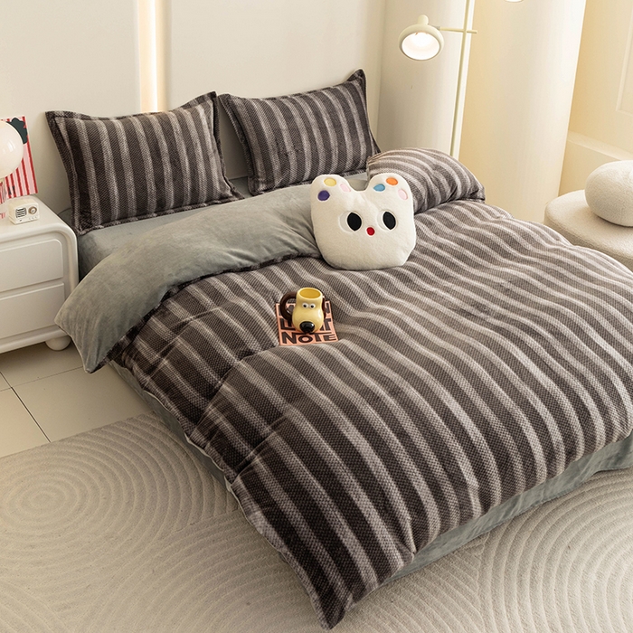 91家纺网 家纺一手货源 找家纺 倾慕家纺 2026新款立体菠萝格印花保暖四件套 个性灰