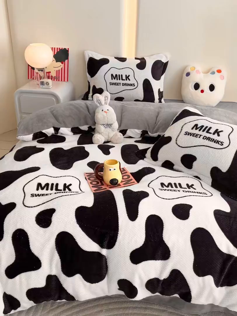 91家纺网 家纺一手货源 找家纺 倾慕家纺 2026新款立体菠萝格印花保暖四件套 牛奶咖啡