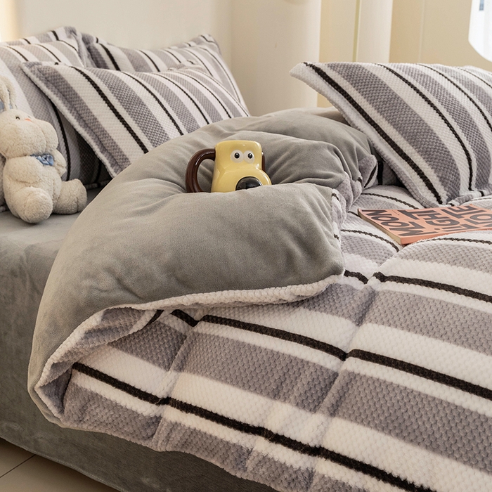 91家纺网 家纺一手货源 找家纺 倾慕家纺 2026新款立体菠萝格印花保暖四件套 挪威灰