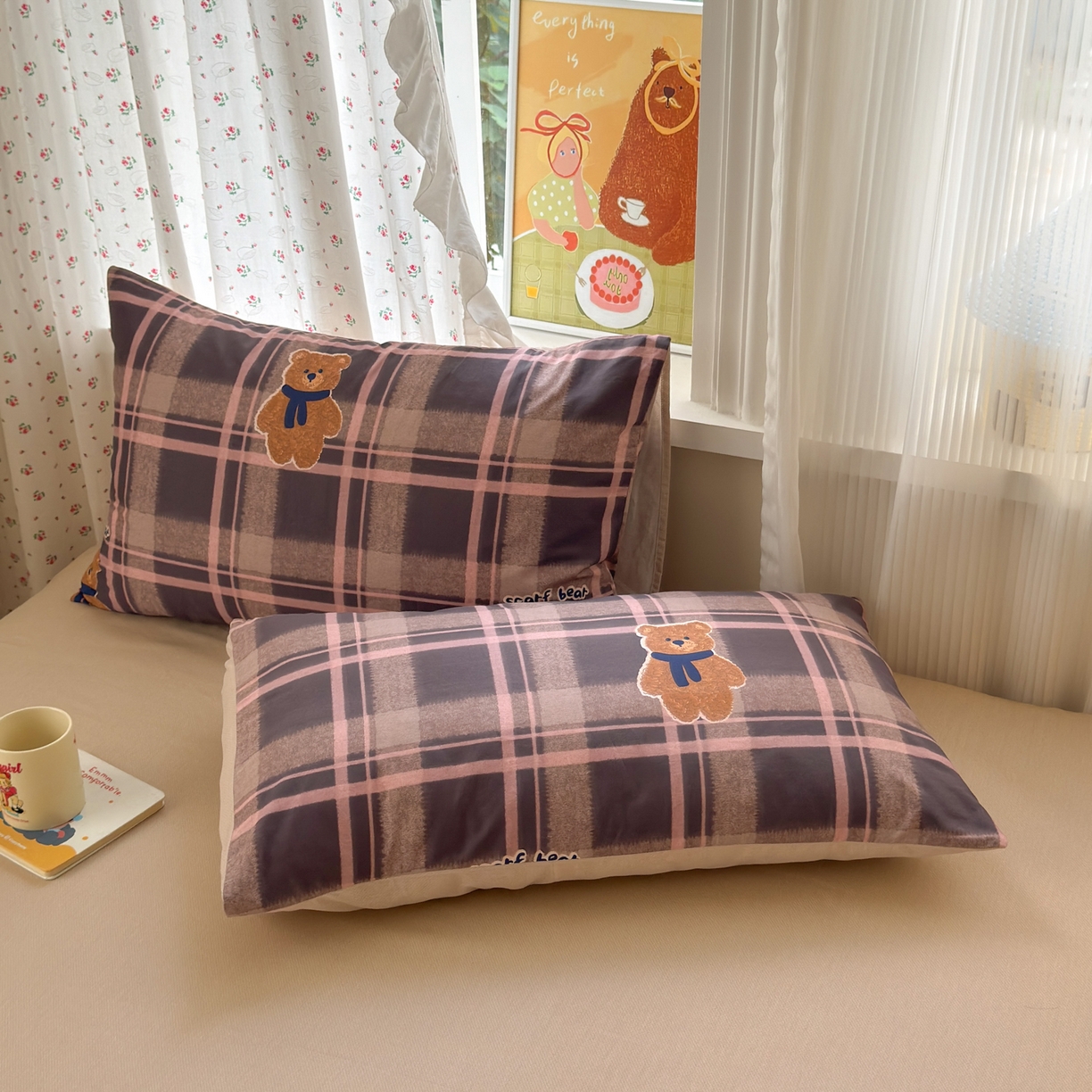 91家纺网 家纺一手货源 找家纺 清雅福 2026春夏新品全棉13070萌趣系列单被套 饼干熊-粉格