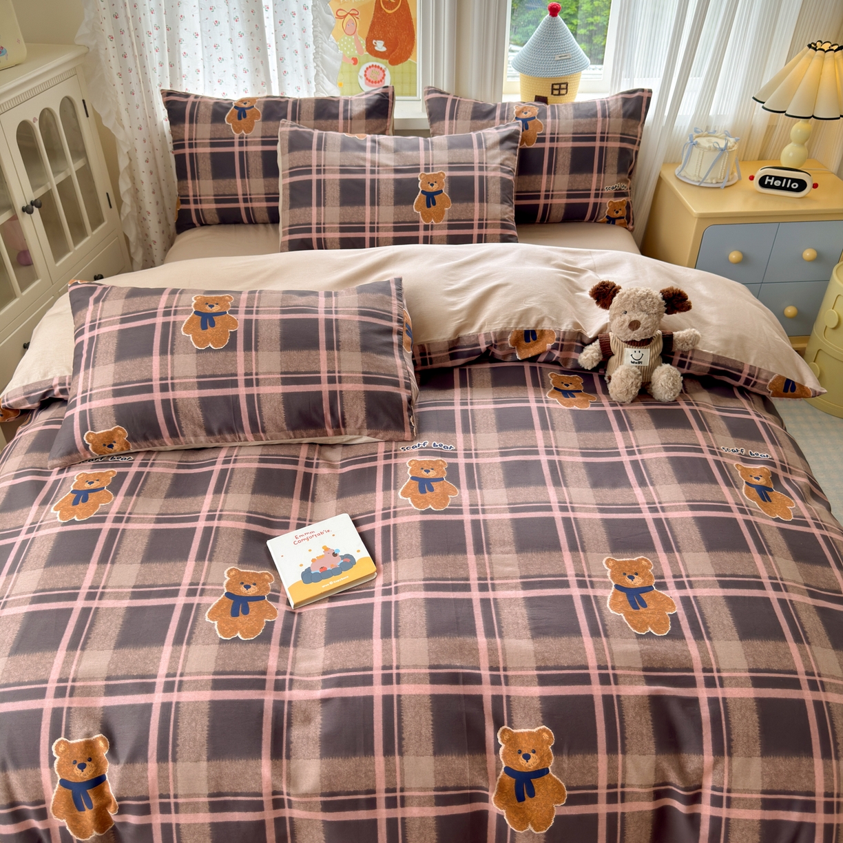 91家纺网 家纺一手货源 找家纺 清雅福 2026春夏新品全棉13070萌趣系列单被套 饼干熊-粉格