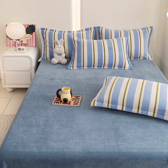 91家纺网 家纺一手货源 找家纺 倾慕家纺 2026新款立体菠萝格印花保暖四件套 挪威蓝