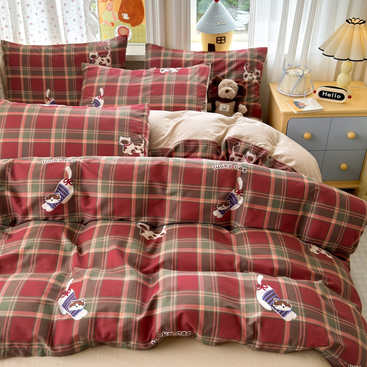 91家纺网 家纺一手货源 找家纺 清雅福 2026春夏新品全棉13070萌趣系列单被套 呆萌喵-圣诞格