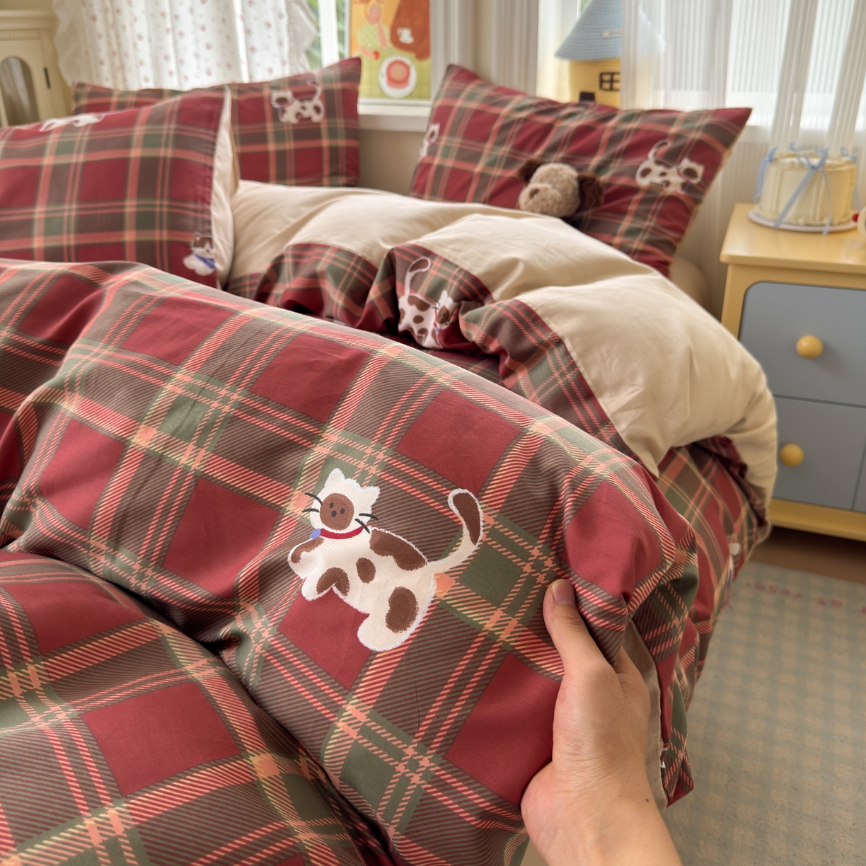 91家纺网 家纺一手货源 找家纺 清雅福 2026春夏新品全棉13070萌趣系列单被套 呆萌喵-圣诞格