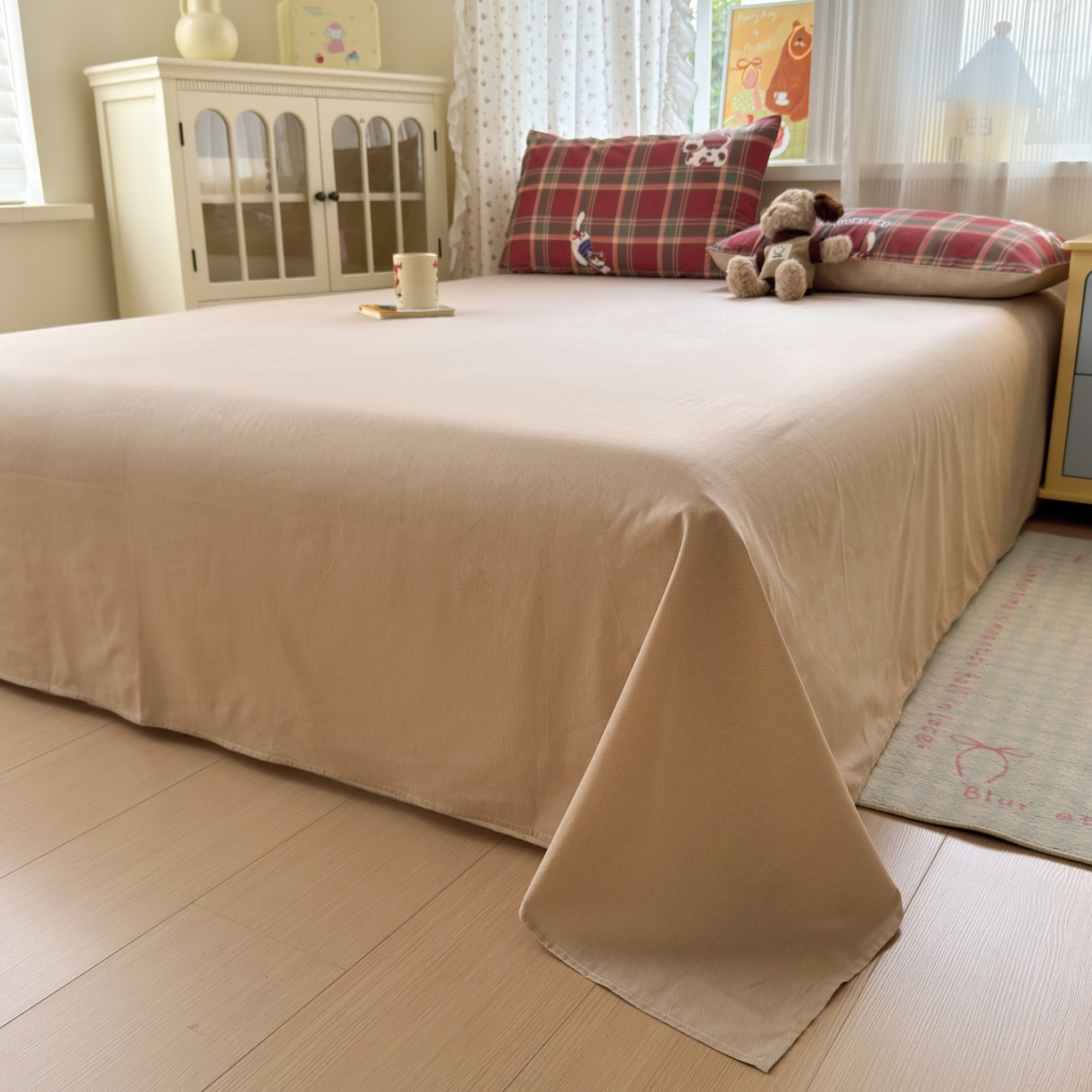 91家纺网 家纺一手货源 找家纺 清雅福 2026春夏新品全棉13070萌趣系列单被套 呆萌喵-圣诞格