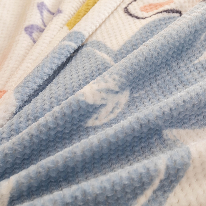 91家纺网 家纺一手货源 找家纺 倾慕家纺 2026新款立体菠萝格印花保暖四件套 七彩小兔