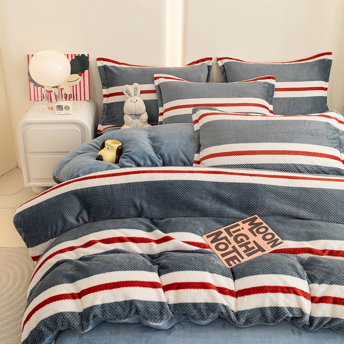 91家纺网 家纺一手货源 找家纺 倾慕家纺 2026新款立体菠萝格印花保暖四件套 英伦横条