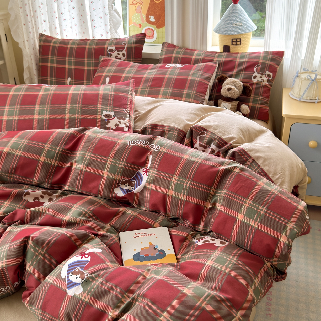 91家纺网 家纺一手货源 找家纺 清雅福 2026春夏新品全棉13070萌趣系列单枕套 呆萌喵-圣诞格