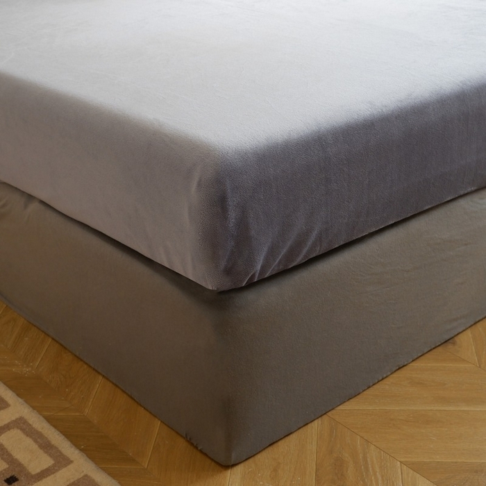 91家纺网 家纺一手货源 找家纺 啊雅家居 2026新款寒冬克星双面绒牛奶绒简约四件套 简灰