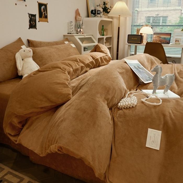 91家纺网 家纺一手货源 找家纺 啊雅家居 2026新款寒冬克星双面绒牛奶绒简约四件套 简咖