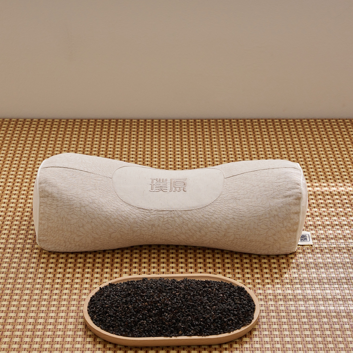 91家纺网 家纺一手货源 找家纺 （总）乐可 2025新款棉麻黑苦荞璞原立体枕荞麦枕头枕芯