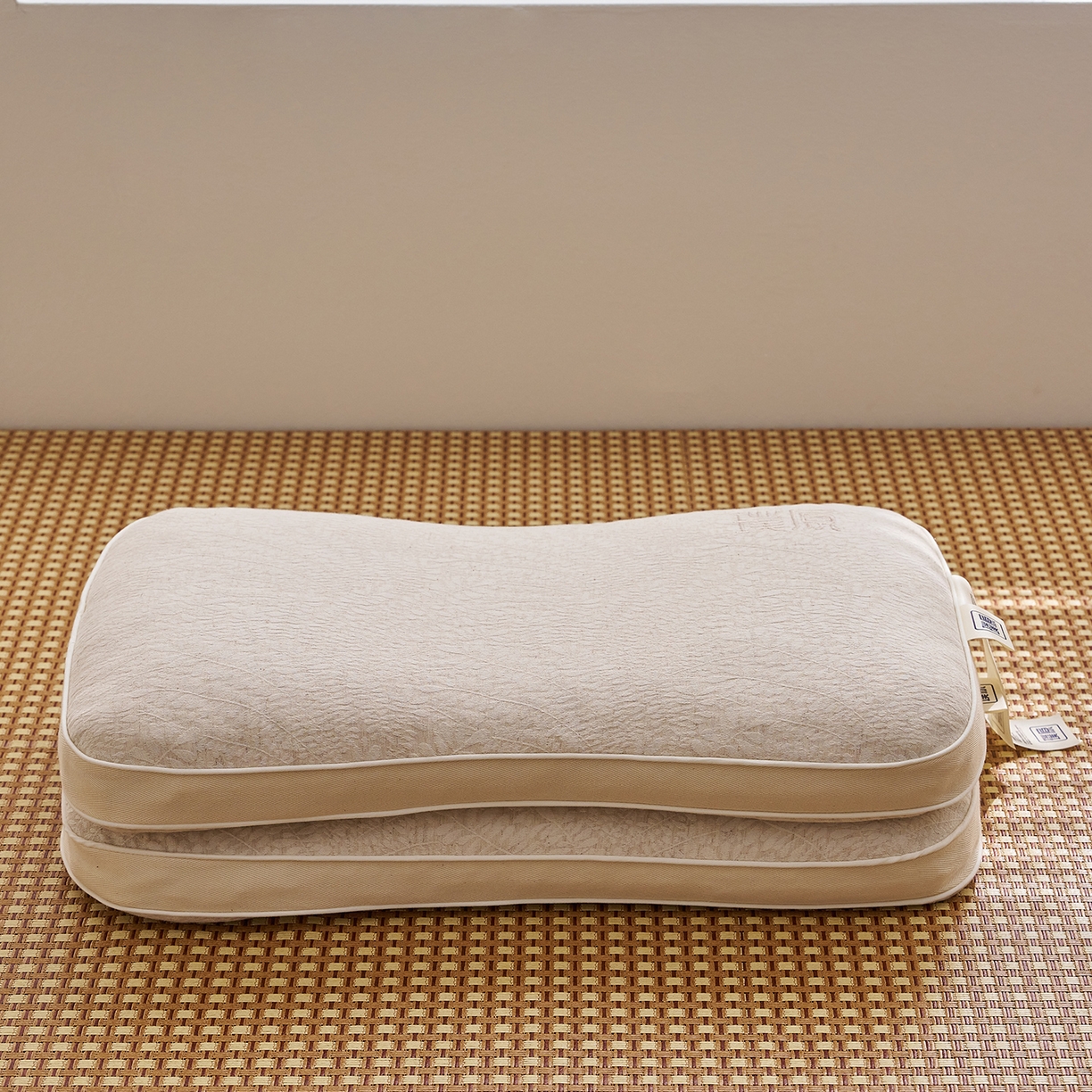 91家纺网 家纺一手货源 找家纺 （总）乐可 2025新款棉麻黑苦荞璞原面包枕荞麦枕头枕芯