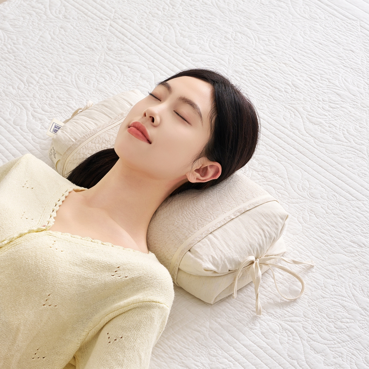 91家纺网 家纺一手货源 找家纺 （总）乐可 2025新款棉麻黑苦荞璞原糖果枕荞麦枕头枕芯