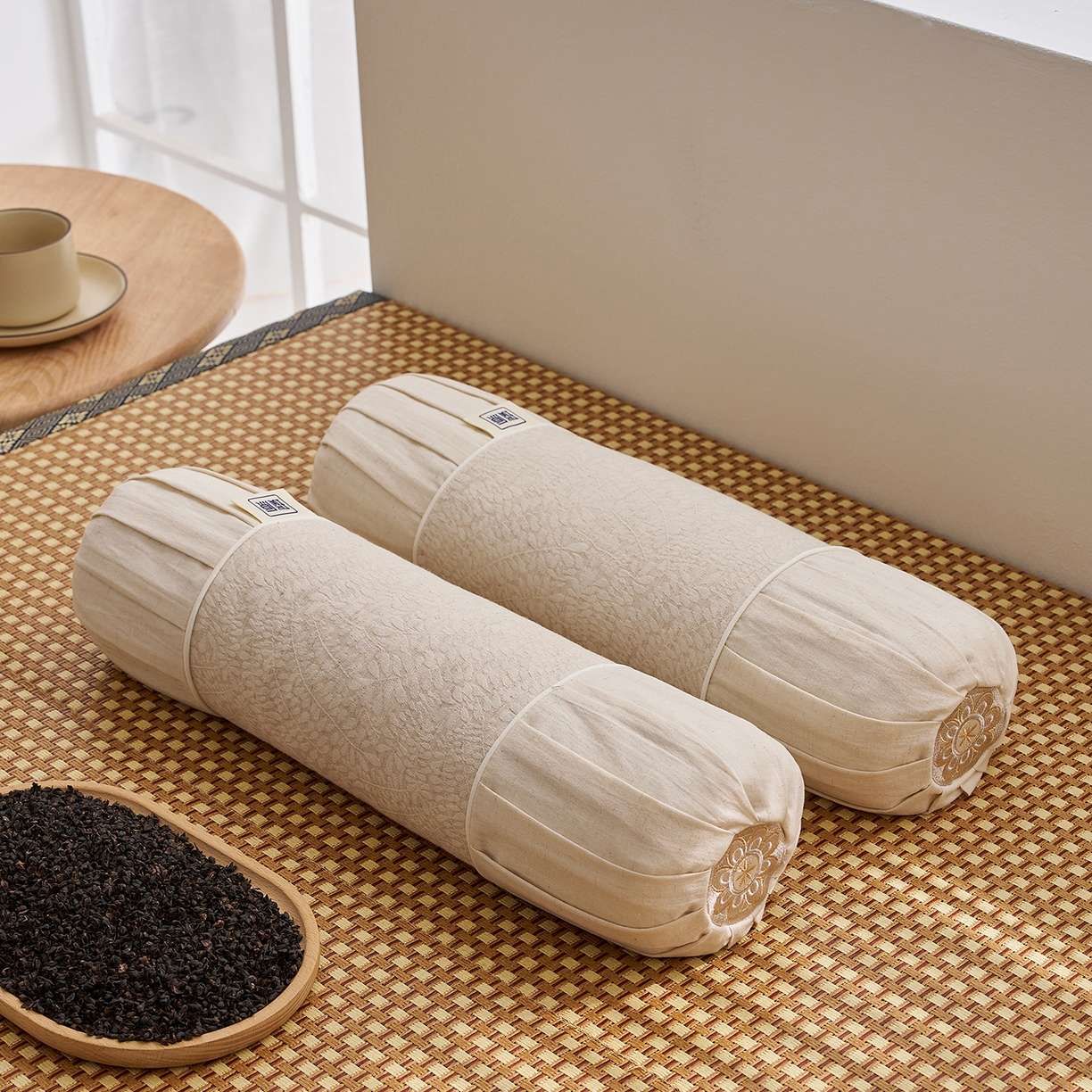 91家纺网 家纺一手货源 找家纺 （总）乐可 2025新款棉麻黑苦荞璞原圆柱枕荞麦枕头枕芯