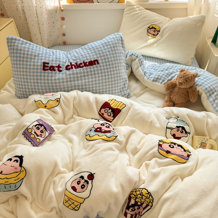 91家纺网 家纺一手货源 找家纺 贝扬思家纺 2025新款高克重牛奶绒可爱系卡通毛巾绣四件套系列-小红书推荐 汉堡小新