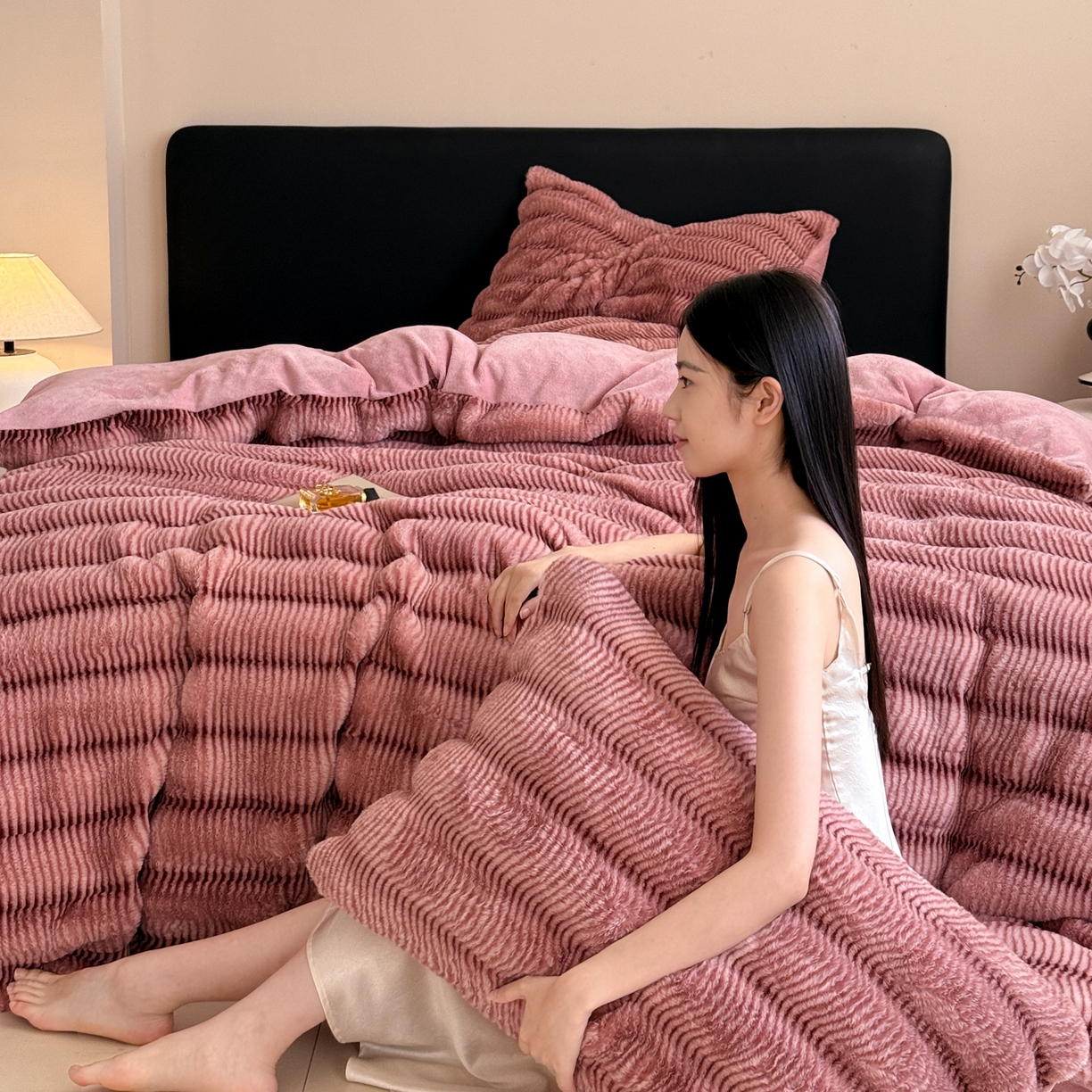 91家纺网 家纺一手货源 找家纺 （总）眠博士 2025新款阳离子兔兔绒四件套