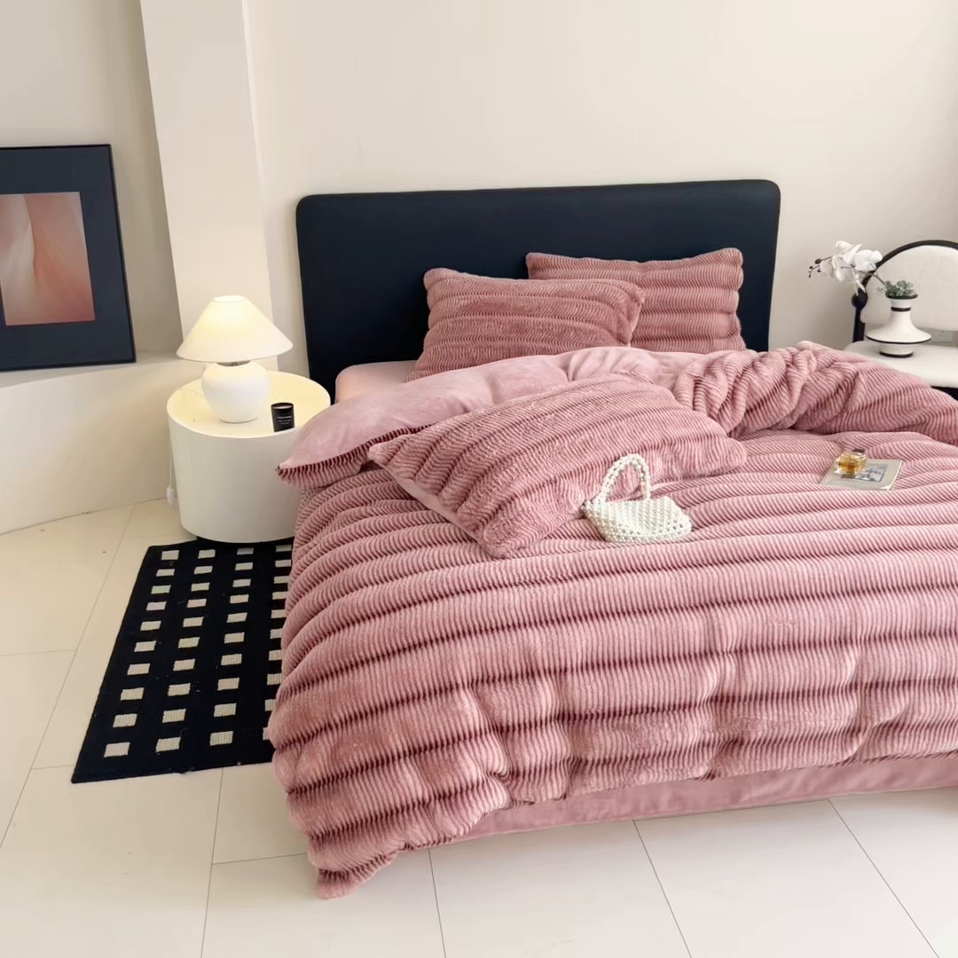 91家纺网 家纺一手货源 找家纺 （总）眠博士 2025新款阳离子兔兔绒四件套