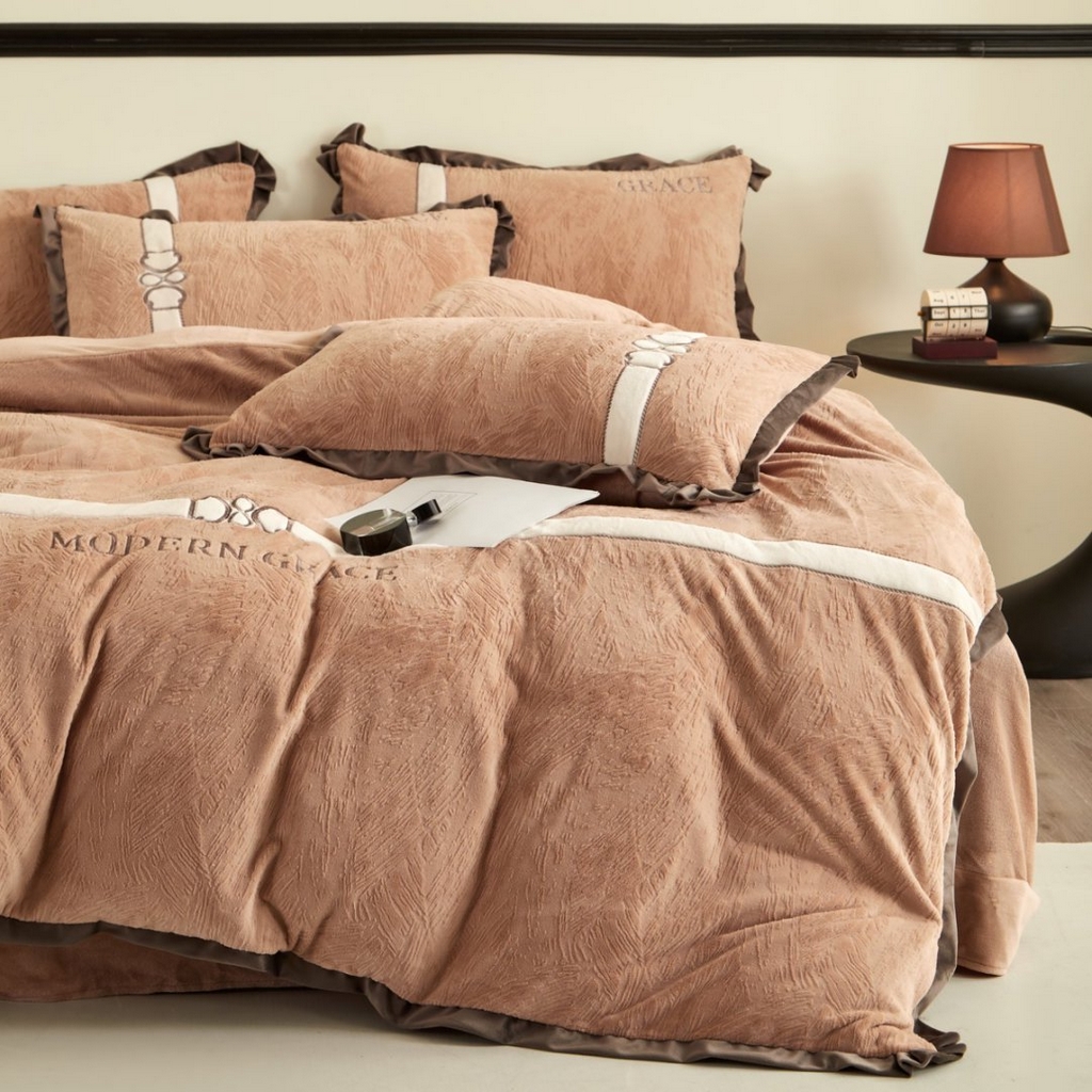 七里香 2025新款雕花绒牛奶绒刺绣四件套-云锦系列 云锦-咖色