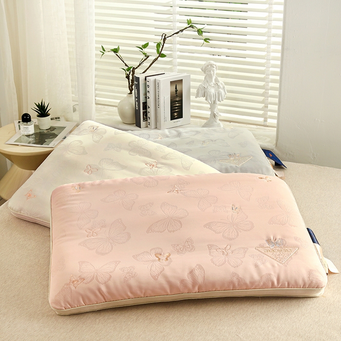 91家纺网 家纺一手货源 找家纺 云熙枕业 2025新款爆款漫舞酒店云朵枕枕头枕芯 粉色