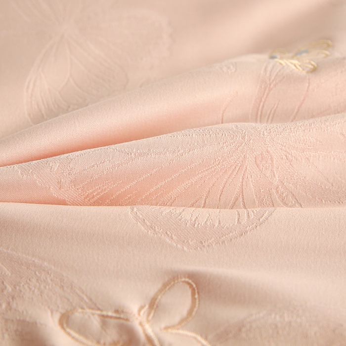 91家纺网 家纺一手货源 找家纺 云熙枕业 2025新款爆款漫舞酒店云朵枕枕头枕芯 粉色