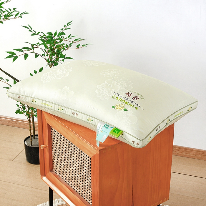 91家纺网 家纺一手货源 找家纺 （总）云熙枕业 2025新款贡缎提花护颈枕枕头枕芯-栀愈