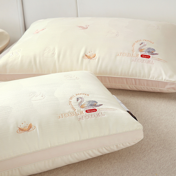 91家纺网 家纺一手货源 找家纺 （总）云熙枕业 2025新款爱上天鹅枕枕头枕芯