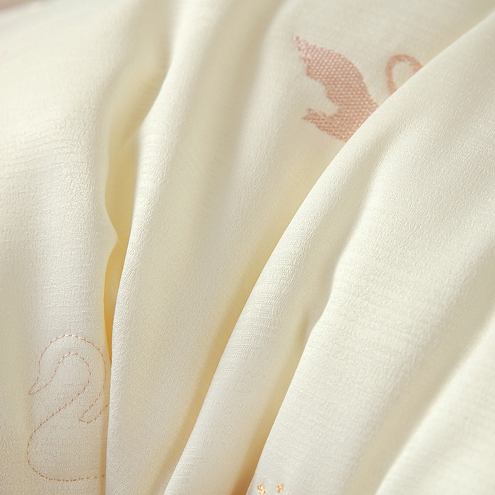 91家纺网 家纺一手货源 找家纺 （总）云熙枕业 2025新款爱上天鹅枕枕头枕芯