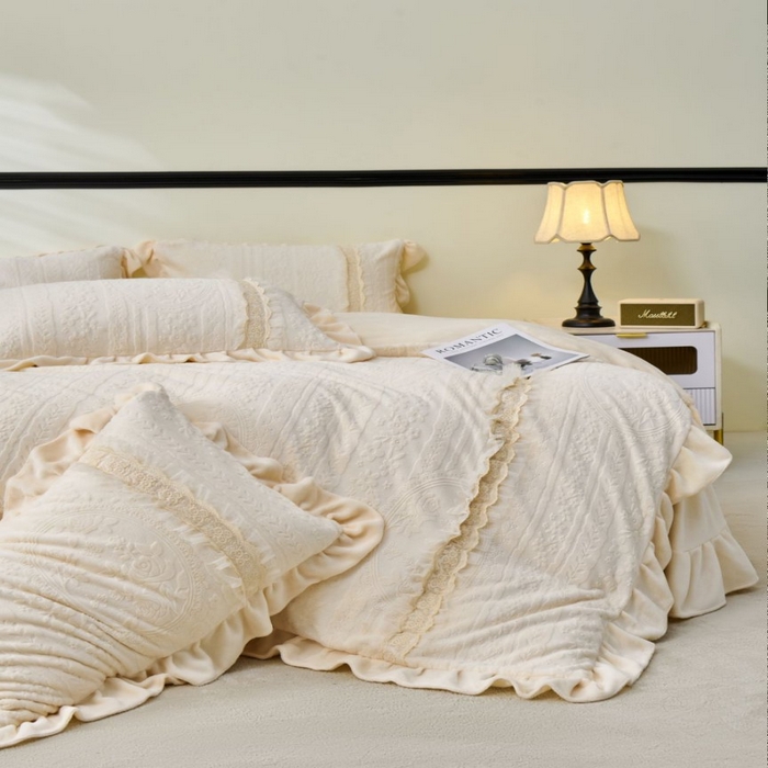 91家纺网 家纺一手货源 找家纺 （总）七里香 2025新款雕花绒牛奶绒工艺款四件套-偏爱系列